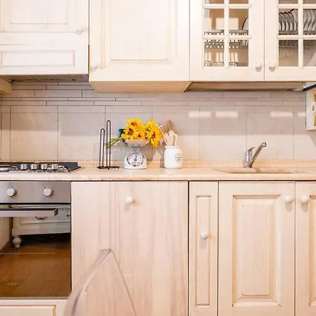 Arno 16 - 3 Bedrooms & 2 Bathrooms *