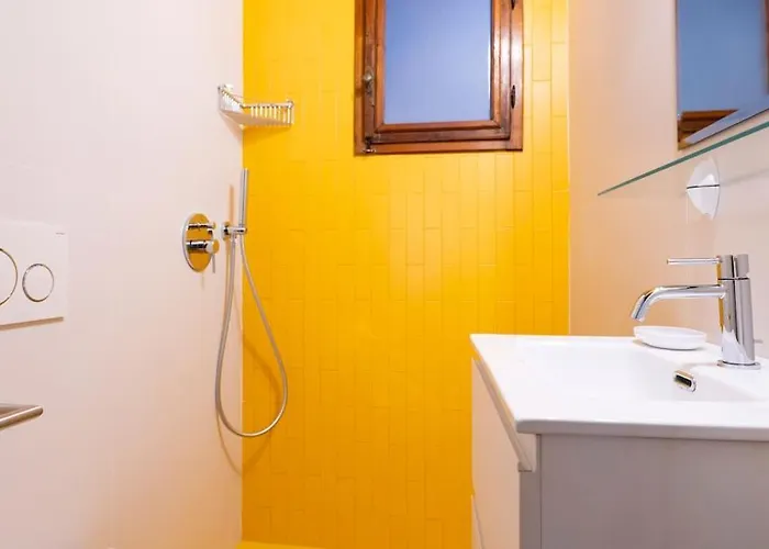 Arno 16 - 3 Bedrooms & 2 Bathrooms Lejlighed Firenze