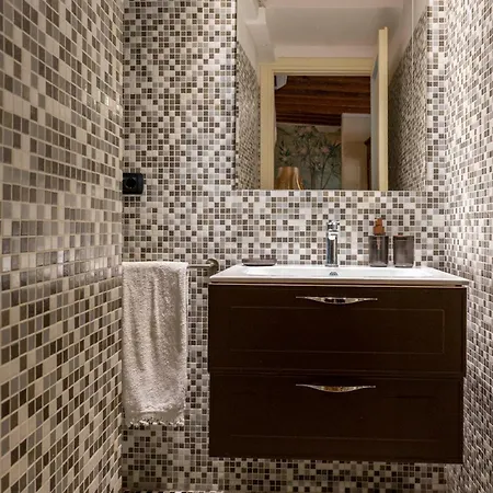 Arno 16 - 3 Bedrooms & 2 Bathrooms