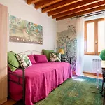 Arno 16 - 3 Bedrooms & 2 Bathrooms Apartment